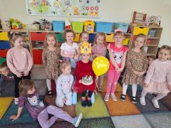 ilustracja do wpisu 
Urodziny Róży, Marianny i Gabrysi 🎂🤗