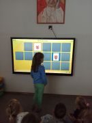 ilustracja do wpisu 
Ćwiczymy pamięć i spostrzegawczość z wykorzystaniem tablicy multimedialnej