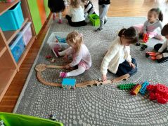 ilustracja do wpisu 
Zabawy w przedszkolu