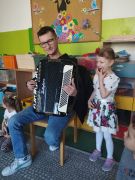 ilustracja do wpisu 
Wizyta z akordeonem