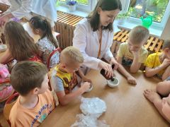 ilustracja do wpisu 
"Tabletka szczęścia"- warsztaty