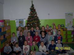 ilustracja do wpisu 
Ubieramy choinkę