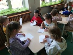 ilustracja do wpisu 
Z książką za pan brat