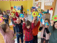 ilustracja do wpisu 
,,Co zima przychłodzi , lato wynagrodzi”-ilustracja przysłowia