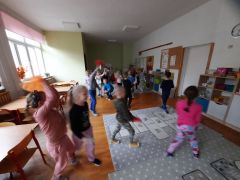 ilustracja do wpisu 
Chusteczkowe zabawy