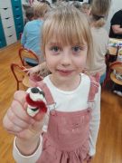 ilustracja do wpisu 
"GODZINKI DLA RODZINKI CZYLI JESIENNE ZABAWY"