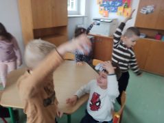 ilustracja do wpisu 
Gdzie jest powietrze - zabawy badacze